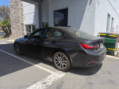 2022 BMW 3 Series 330e