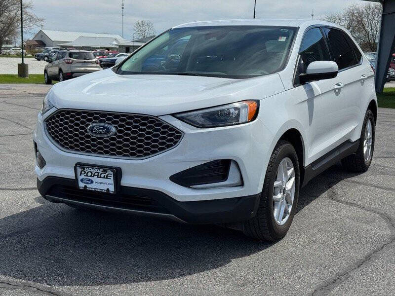 2023 Ford Edge