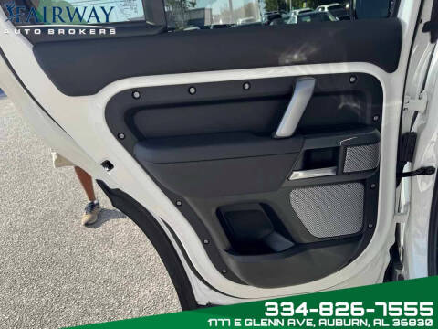 2024 Land Rover Defender 130 P400 X-Dynamic SE