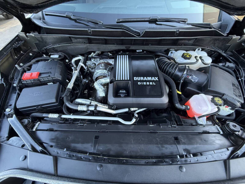 2023 GMC Yukon Denali Ultimate