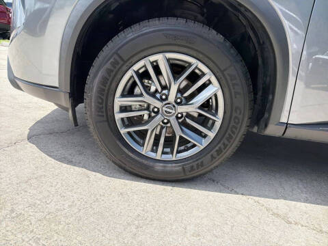 2024 Nissan Rogue S