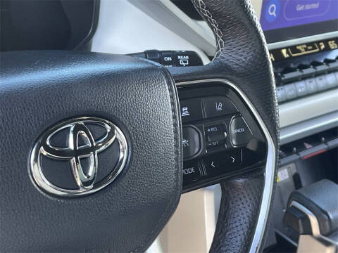 2023 Toyota Sequoia Capstone