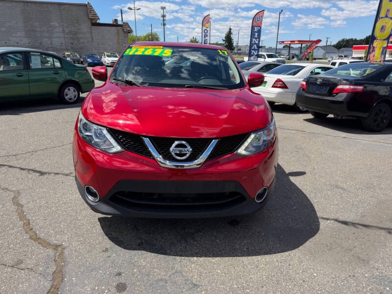 2017 Nissan Rogue Sport SV