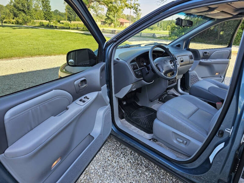 2000 Toyota Sienna XLE