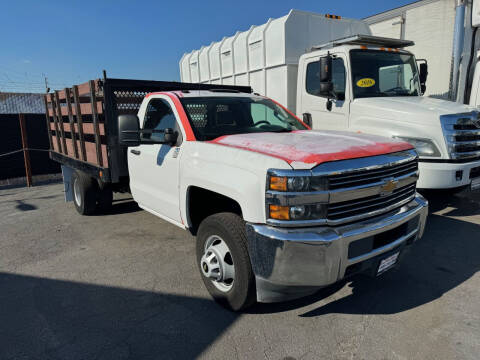 2017 Chevrolet Silverado 3500HD CC