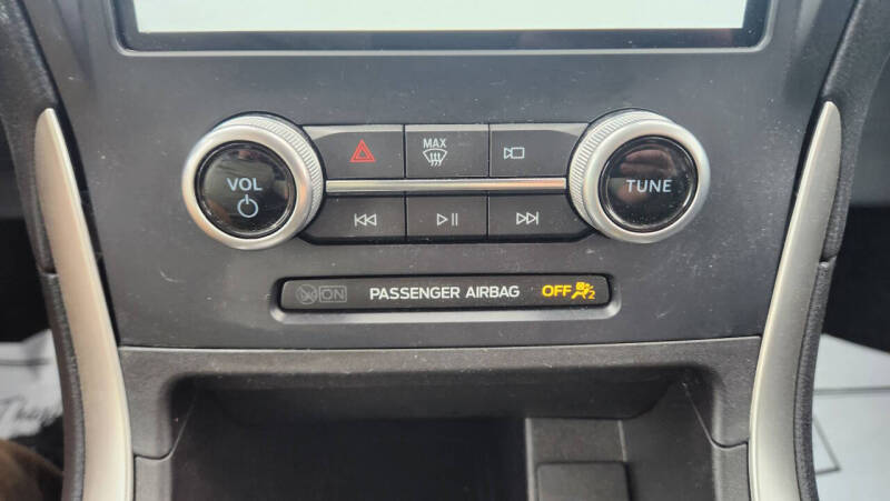 2023 Ford Edge