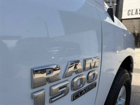 2022 RAM 1500 Classic SLT