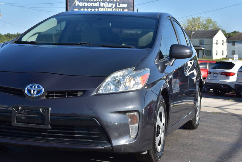 2015 Toyota Prius Two