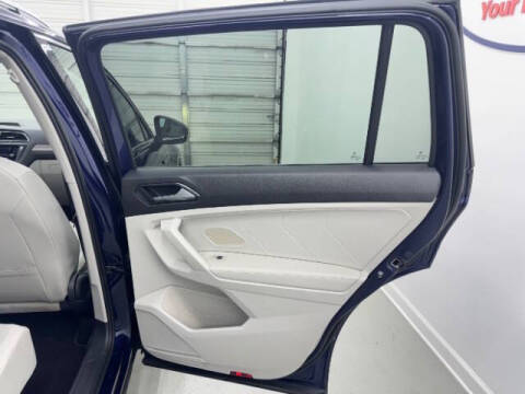 2023 Volkswagen Tiguan SE