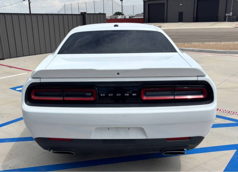 2015 Dodge Challenger