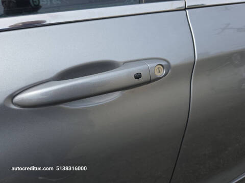 2017 Chrysler 200 LX