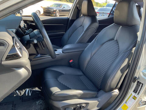 2022 Toyota Camry SE