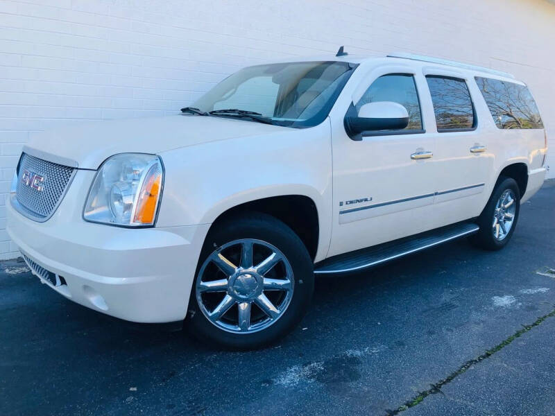 2009 GMC Yukon XL for sale at DUNCAN AUTO SALES, INC in Cartersville GA