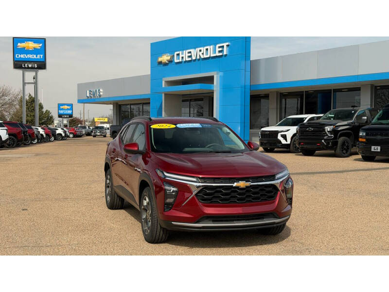 2024 Chevrolet Trax LT