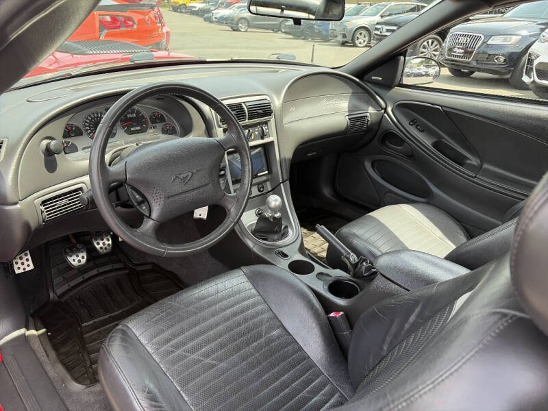2003 Ford Mustang Mach 1 Premium