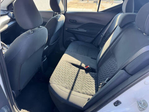 2021 Nissan Kicks S