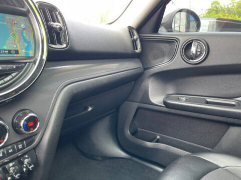 2017 MINI Countryman Cooper