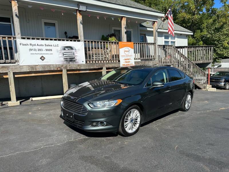 2015 Ford Fusion for sale at Flash Ryd Auto Sales in Kansas City KS