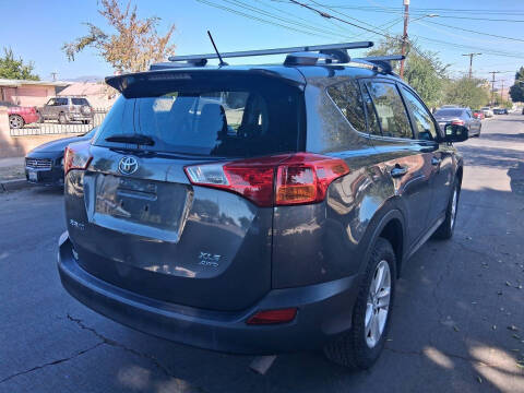 2013 Toyota RAV4 XLE