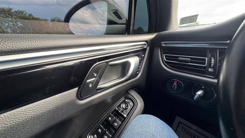 2020 Porsche Macan