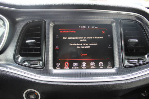 2015 Dodge Challenger SXT Plus