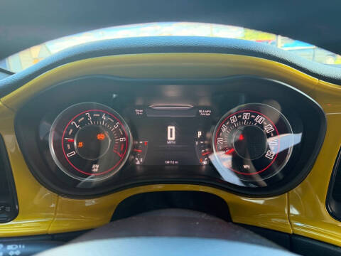 2015 Dodge Challenger SXT