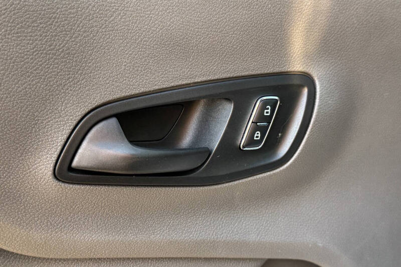 2022 Ford E-Transit 350