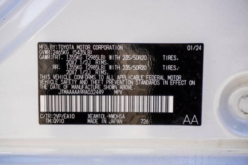 2024 Toyota bZ4X Limited