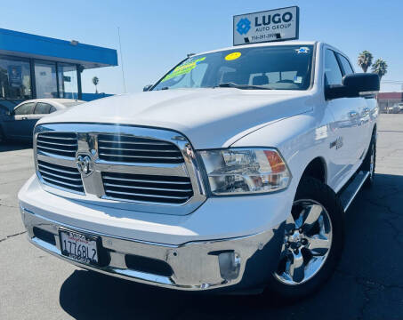 2017 RAM 1500 SLT