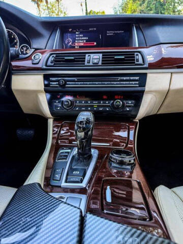 2015 BMW 5 Series 550i