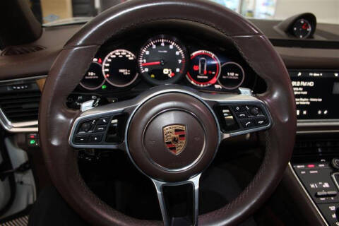 2018 Porsche Panamera
