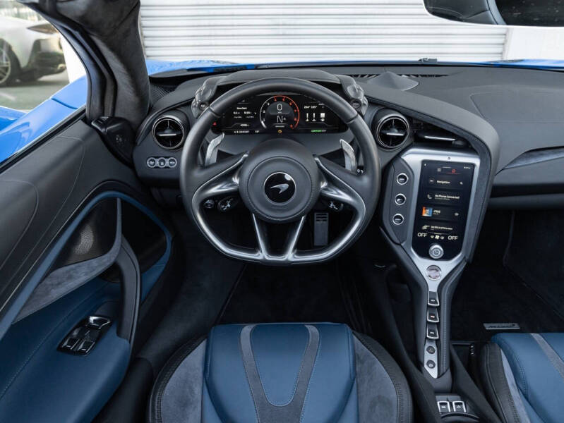 2024 McLaren 750S Spider