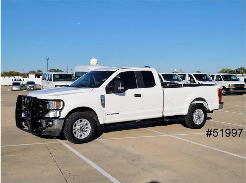 2022 Ford F-250 Super Duty XL's photo