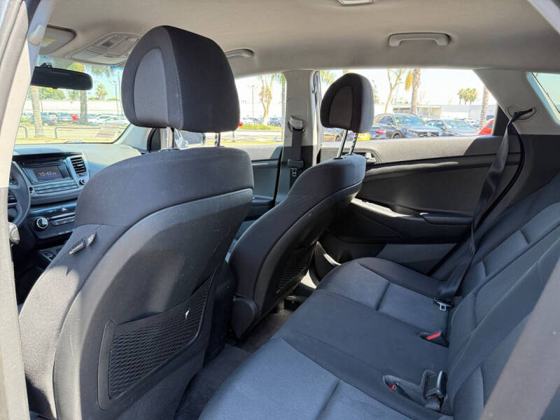 2017 Hyundai Tucson SE