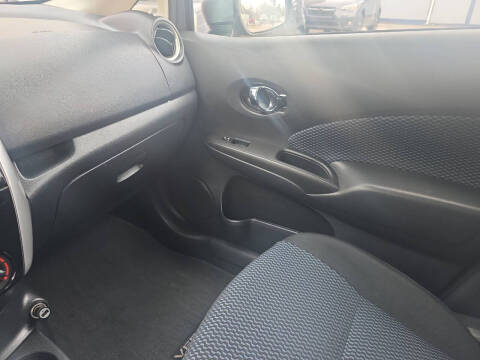2017 Nissan Versa Note SV