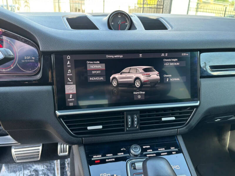2019 Porsche Cayenne S