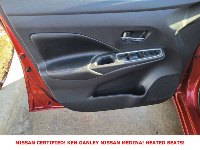 2023 Nissan Versa SR