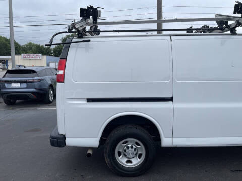 2019 Chevrolet Express 2500