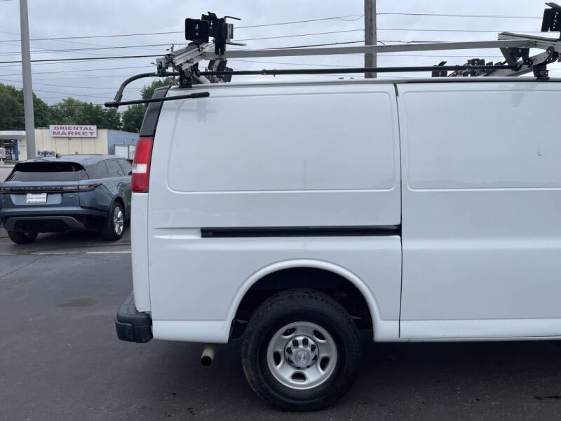 2019 Chevrolet Express 2500