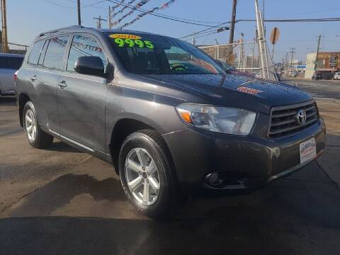 2010 Toyota Highlander for sale at Dan Kelly & Son Auto Sales in Philadelphia PA