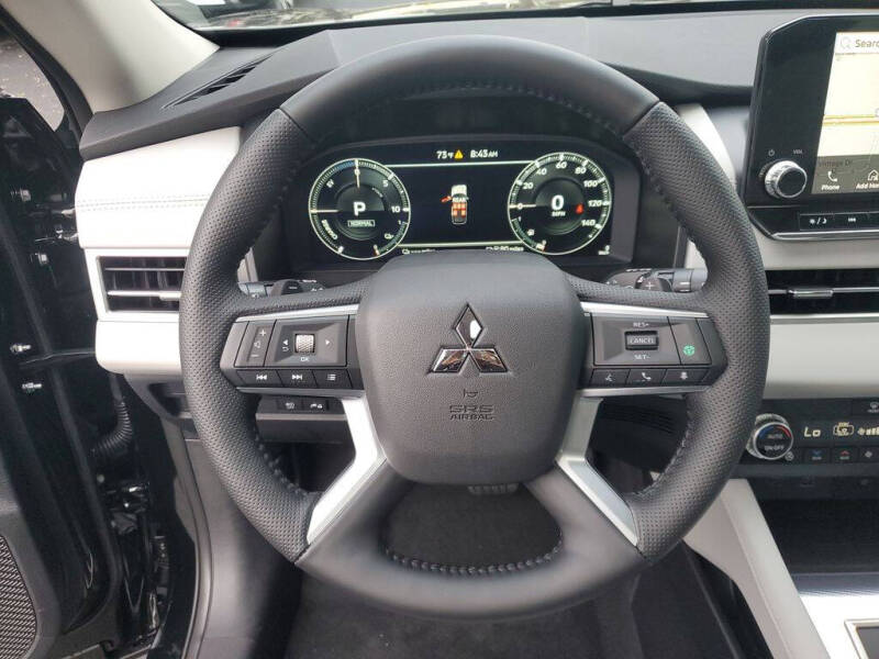 2025 Mitsubishi Outlander PHEV SEL