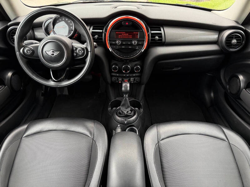 2015 MINI Hardtop 2 Door Cooper