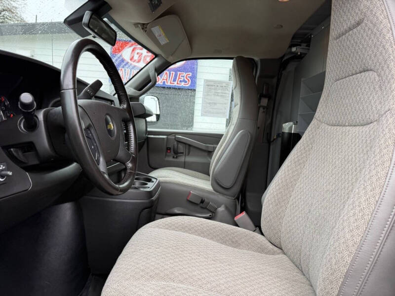 2021 Chevrolet Express 3500