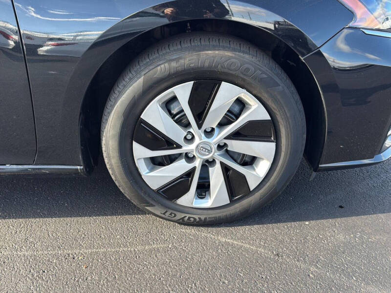 2024 Nissan Altima 2.5 S