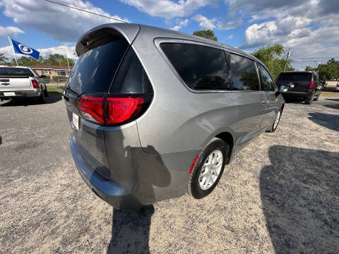 2017 Chrysler Pacifica LX