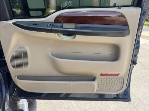 2005 Ford F-250 Super Duty Lariat