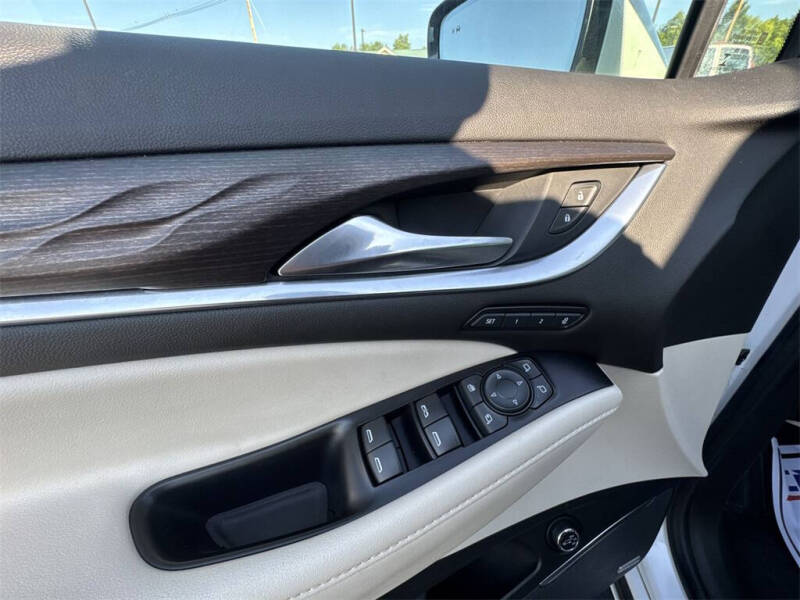 2022 Buick Enclave Avenir