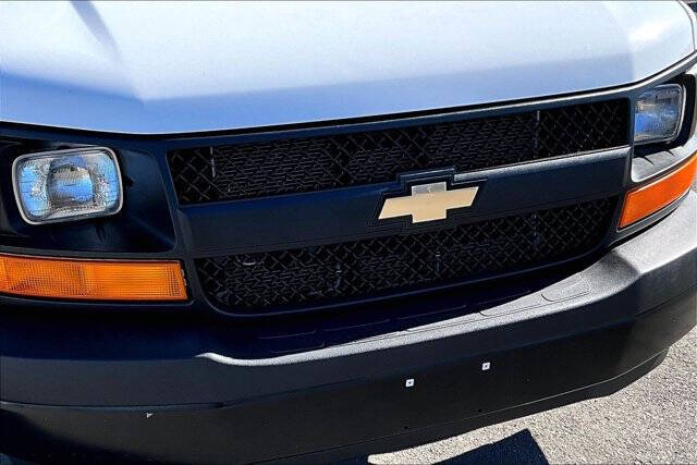 2017 Chevrolet Express LS 2500