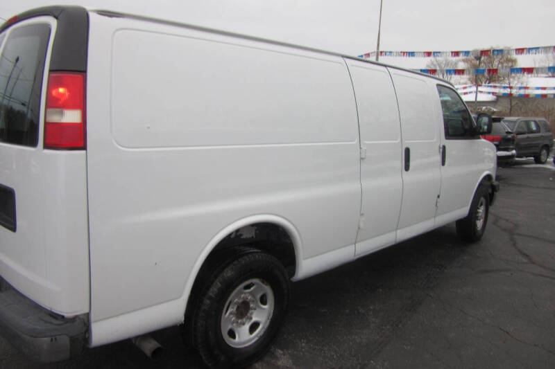 2010 Chevrolet Express 2500