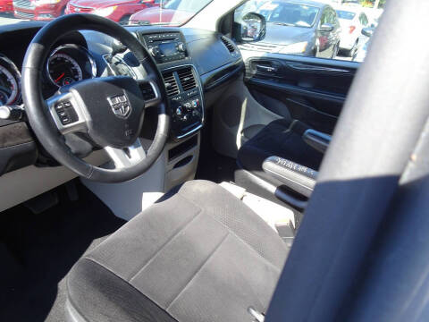 2013 Dodge Grand Caravan American Value Package